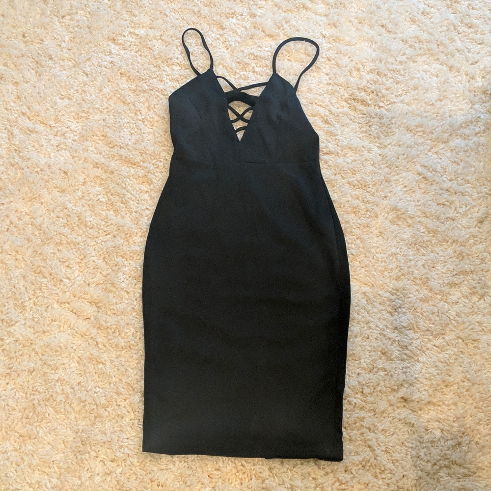 Latiste bodycon black dress